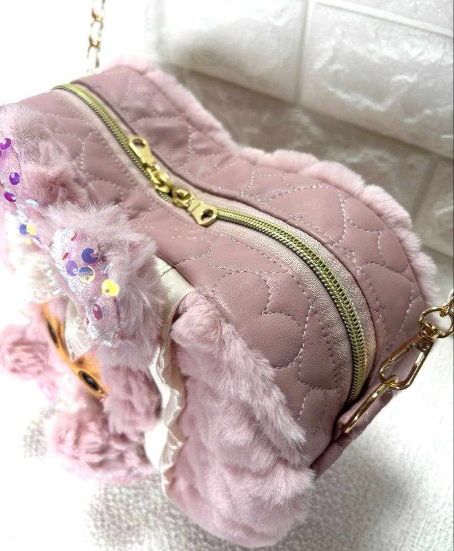 黒*こ様 コヤンイサムチョン　ハンドメイド　ハート型ファーショルダーバッグ　ピン