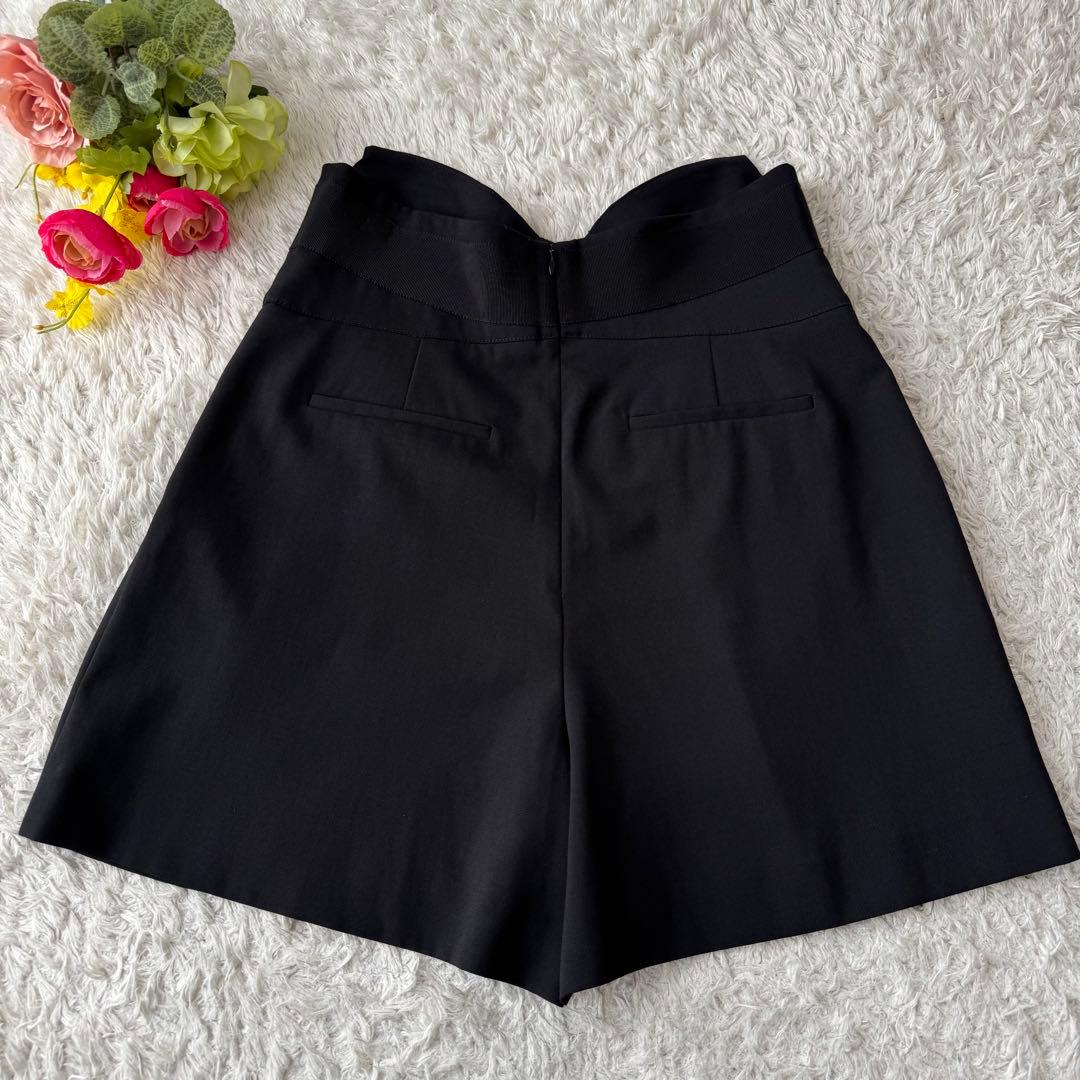 美品 レッドヴァレンティノ ショートパンツ リボンデザイン キュロット 42