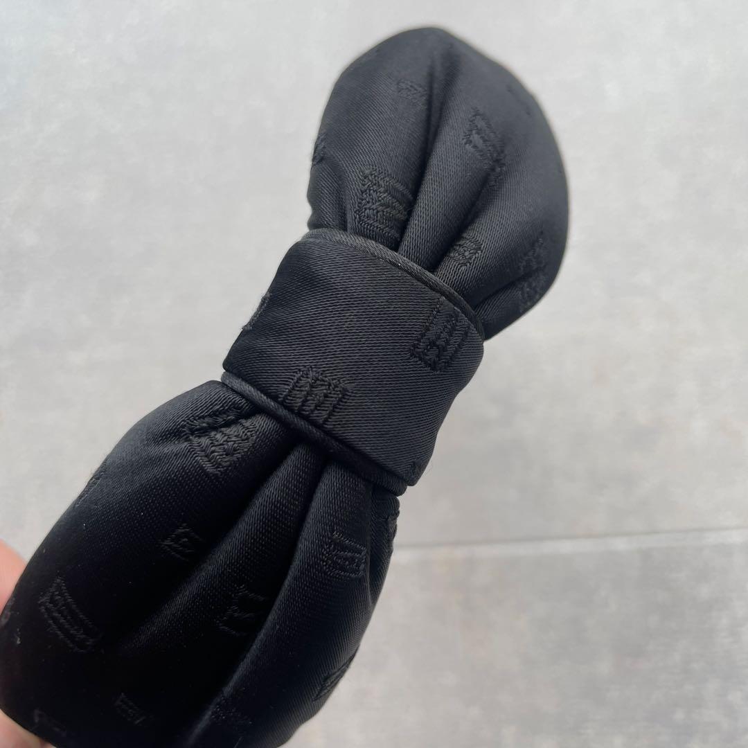 アレクサンドルドゥパリ シルク サテン リボン カチューシャ ロゴ入り ブラック