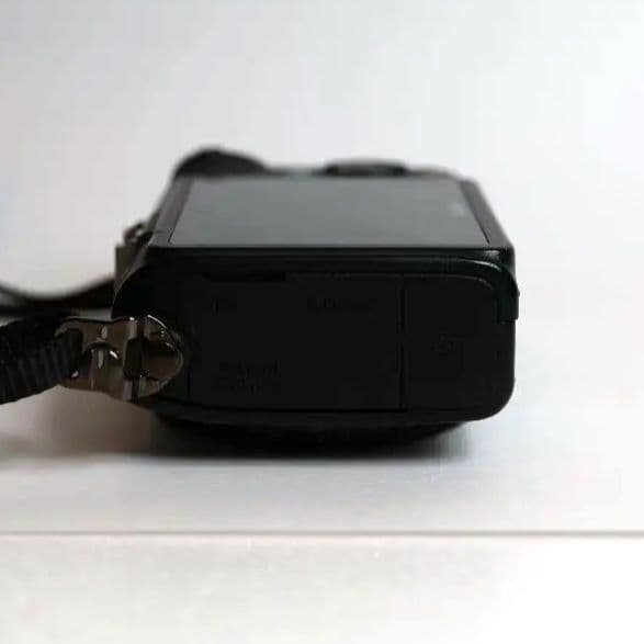 Canon EOS M2 ブラック ミラーレスカメラ