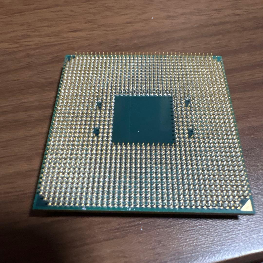 CPU Ryzen7 3700X