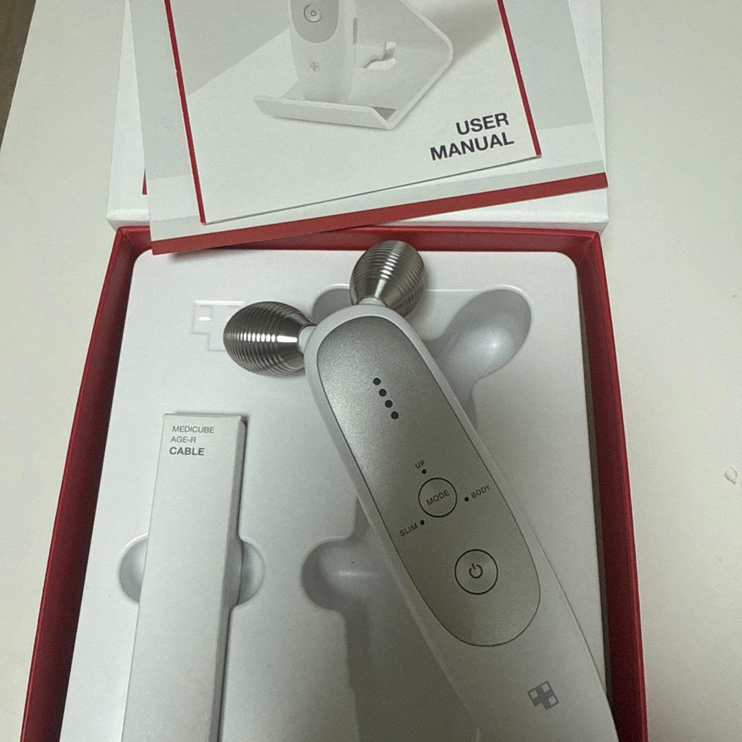 MEDICUBE メディキューブAGE-R AGE-R EMSダーマショット