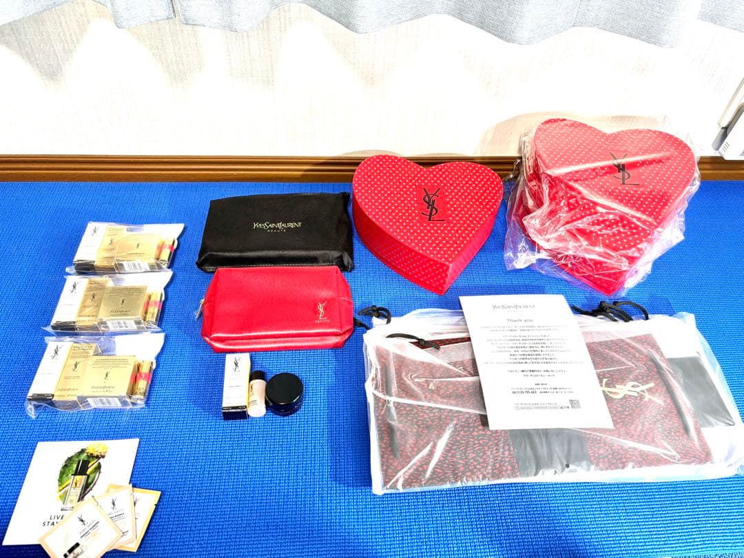 Yves Saint Laurent スキンケアセット