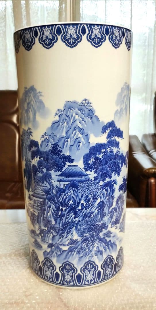 美品　有田焼 　傘立て　陶器　哲山作　染付　山水絵