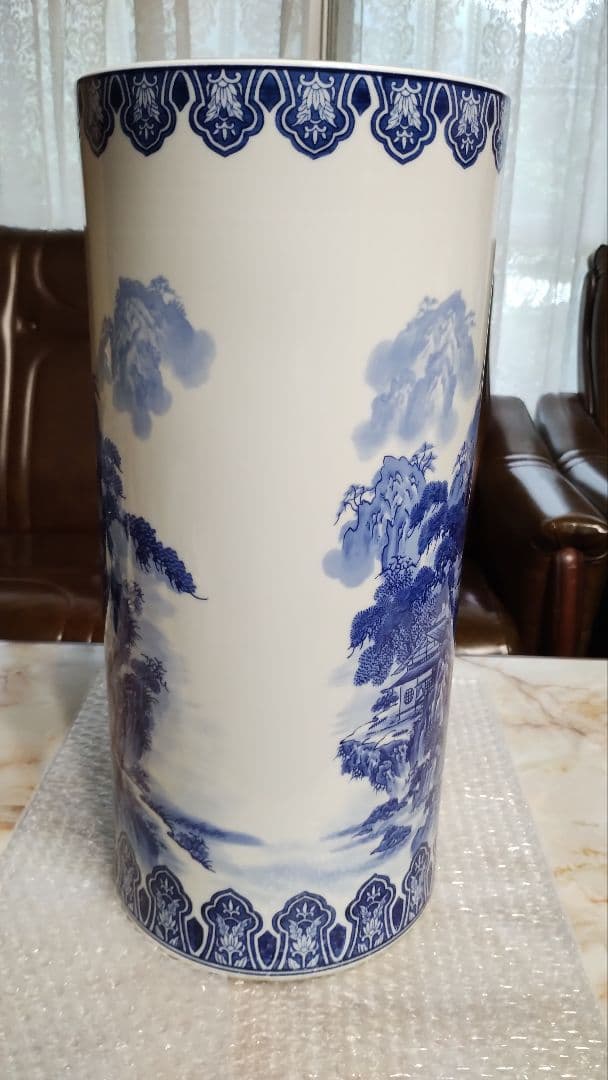 美品　有田焼 　傘立て　陶器　哲山作　染付　山水絵