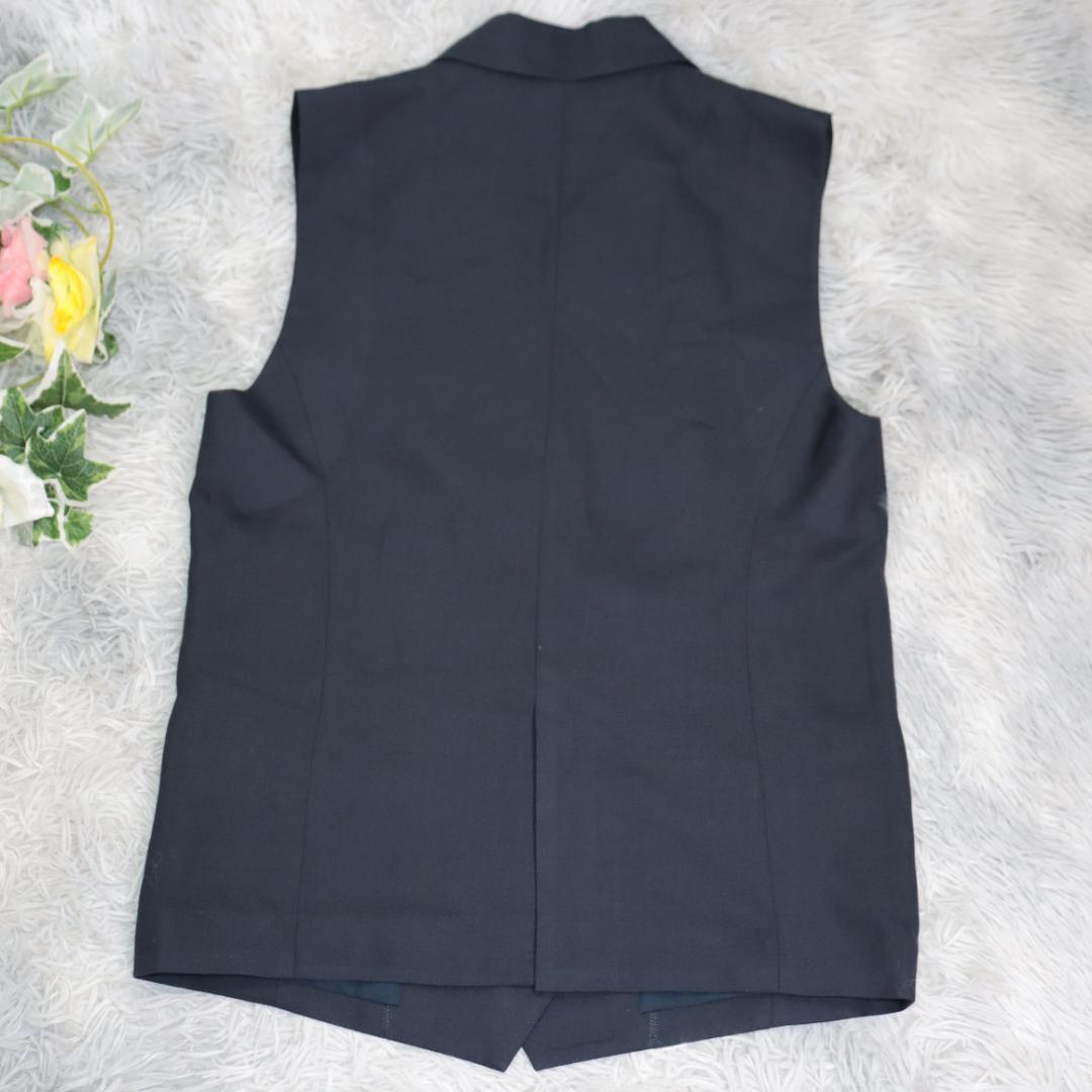ロワン　loin.✨井川遥 ジレ　ベスト　ネイビー