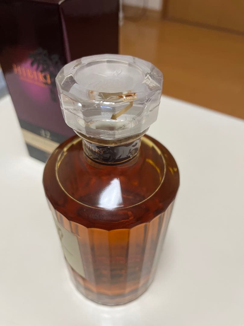 【値下げ】サントリー 響12年 500ml 箱付き 未開封