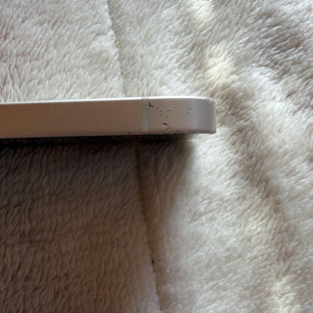 Apple iPhone 13 ホワイト 本体　128GB