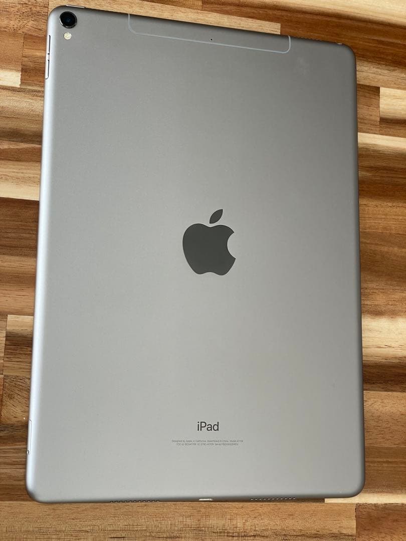 大容量256GB★iPad Pro 10.5 SIMフリー　整備済箱あり