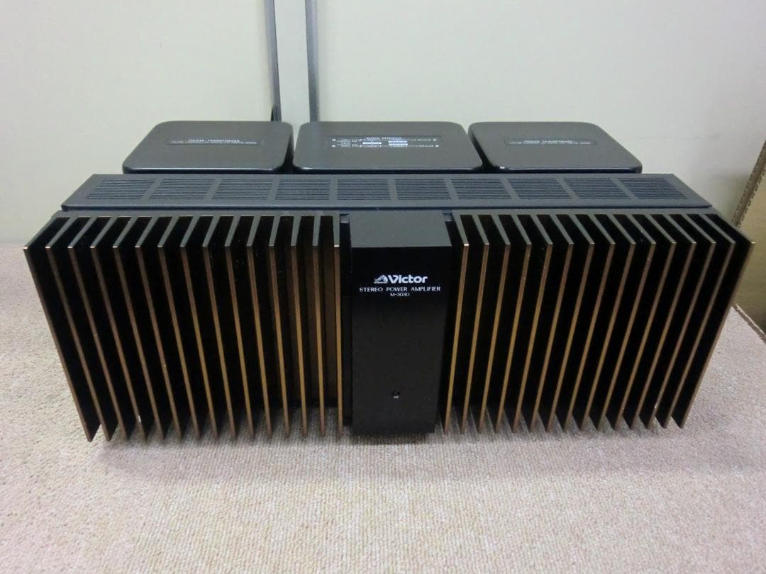 【中古現状品】ビクター ステレオパワーアンプ M-3030 トランジスタ