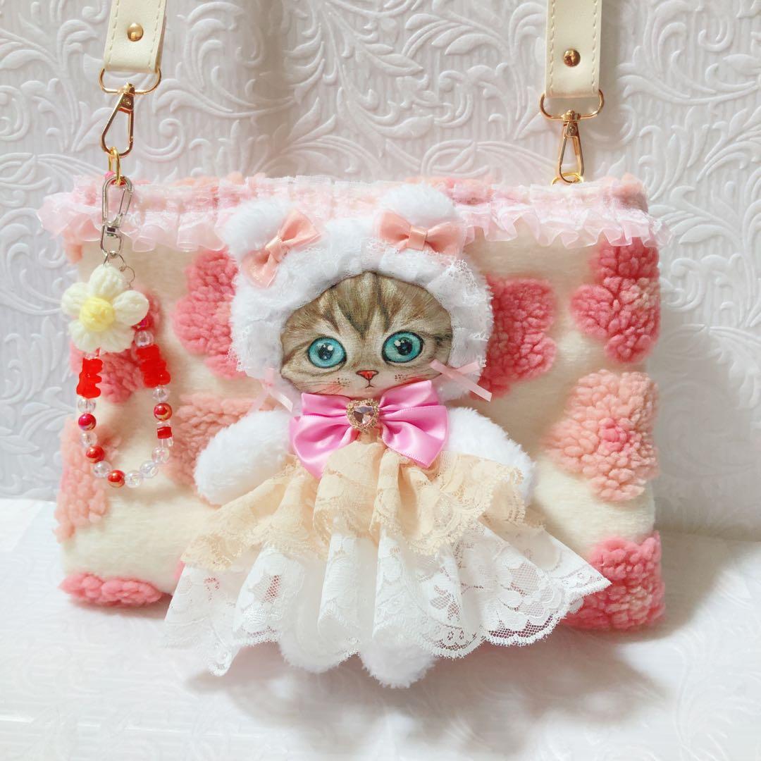 フ*ス様 レースドレスのサバ猫ちゃんサコシュ　コヤンイサムチョン　フワフワお花ボ