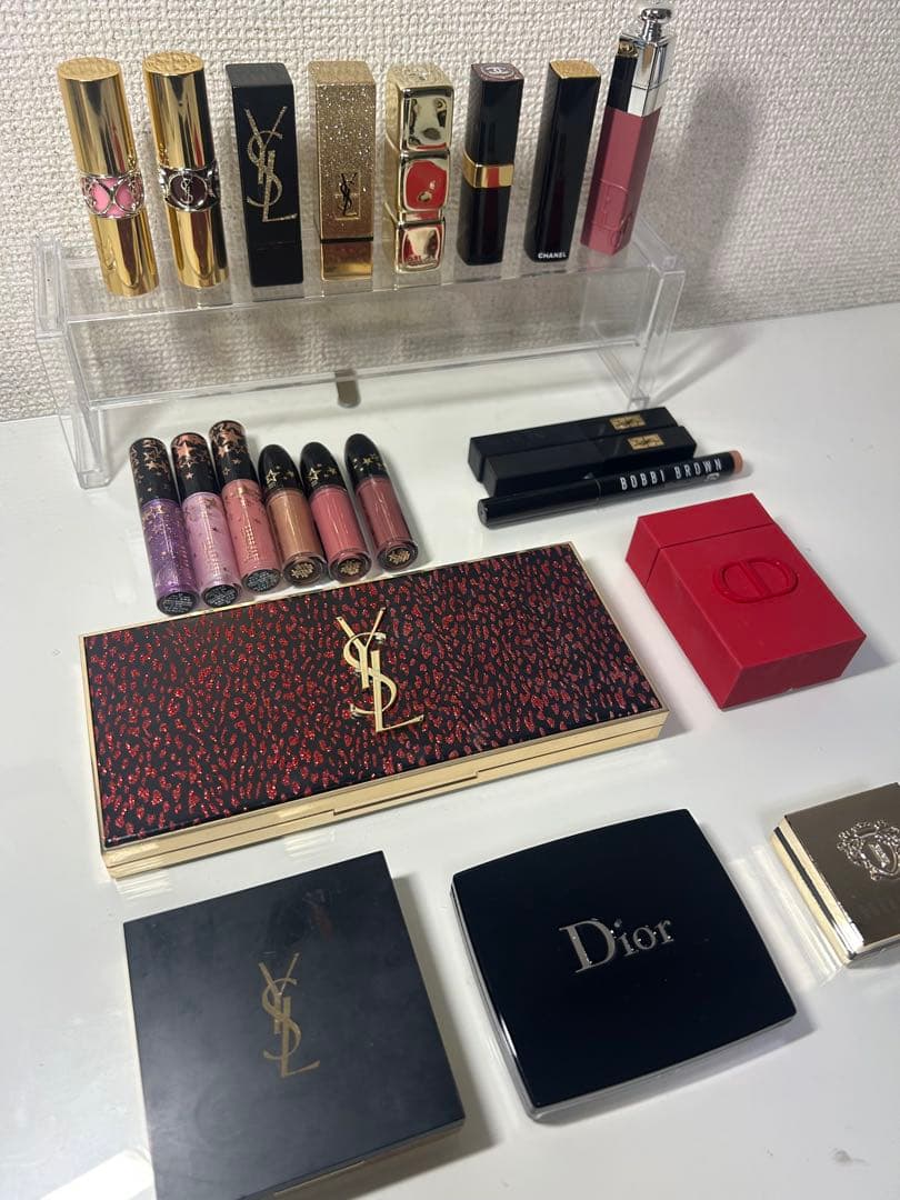 デパコス コスメ まとめ売り Mac イヴサンローランCHANEL　新品あり