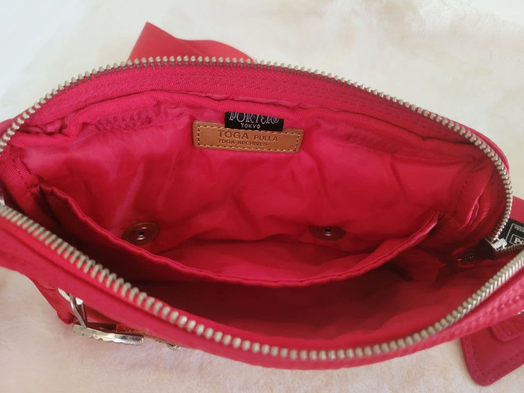 【美品】TOGA PULLA × PORTER ボディーバッグ　レッド