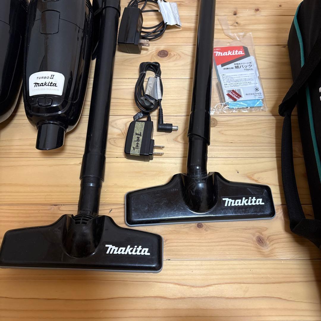 充電式クリーナ マキタのターボ60 とターボ2 充電器 ソフトケースは別