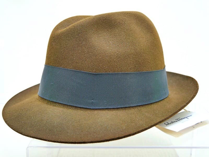 ★未使用　サルバトーレフェラガモ　ボルサリーノタイプ　ハット　茶　ラビットファー