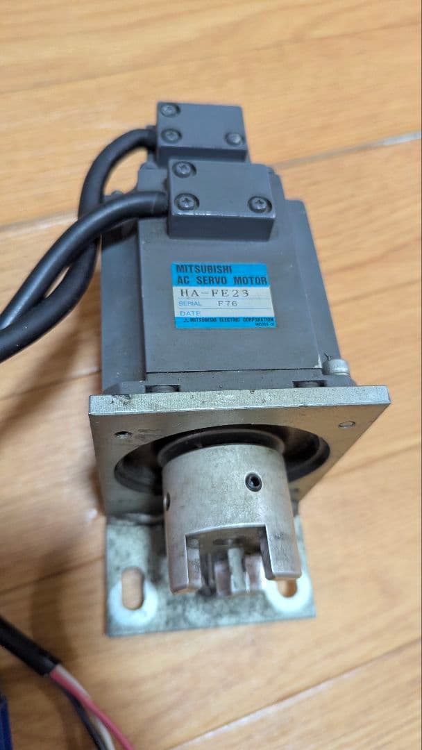 【中古】三菱サーボモーター HA-FE23