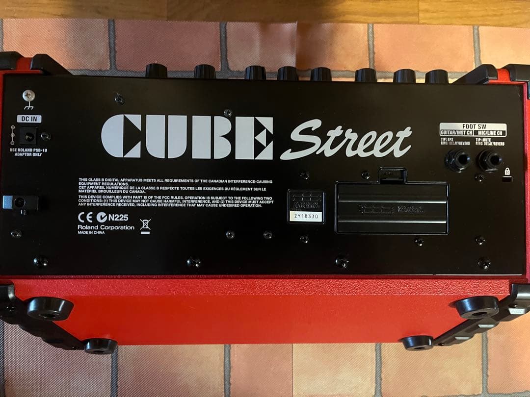 Roland CUBE Street アンプ