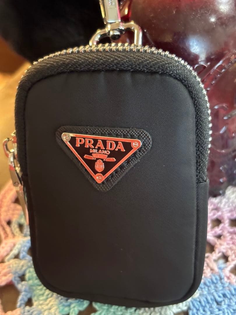 PRADA プラダ　ケース