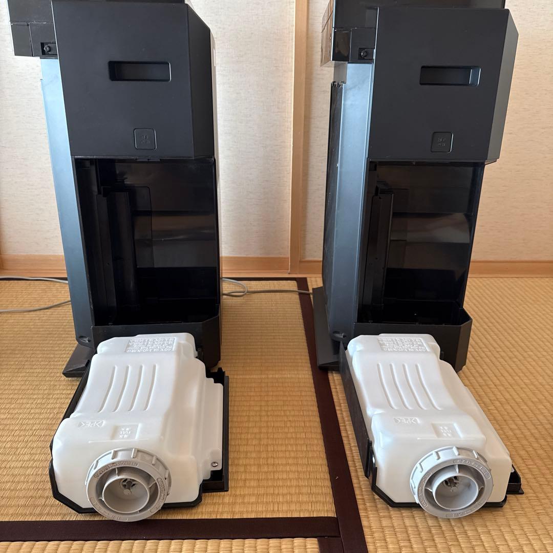 Panasonic 空気清浄機 2台セット 黒　2021年　F-VXT90