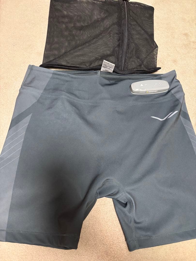 早い者勝ち！シックスパッド　LL Hip Fit