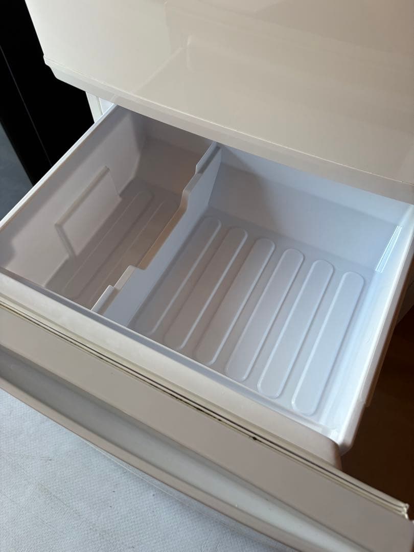 シャープ 2ドア冷蔵庫 SJ-14E7-KW 2020年製 137L