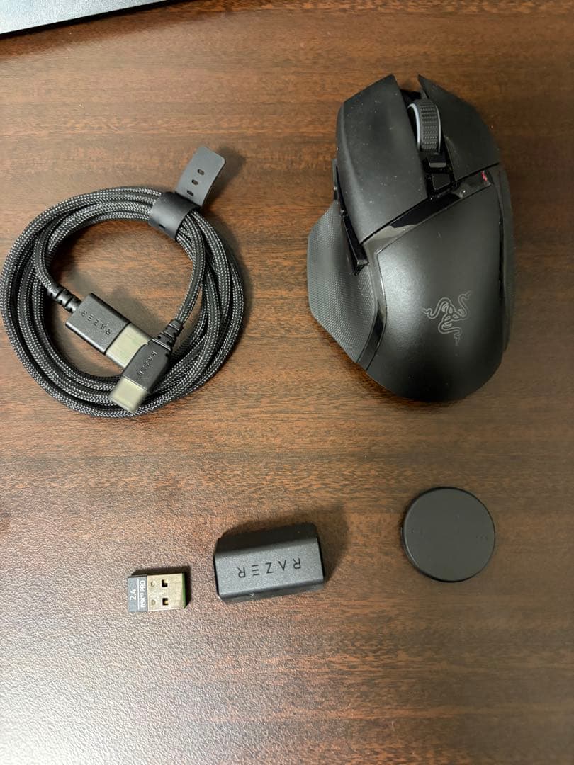 Razer Basilisk V3 Pro ワイヤレスゲーミングマウス