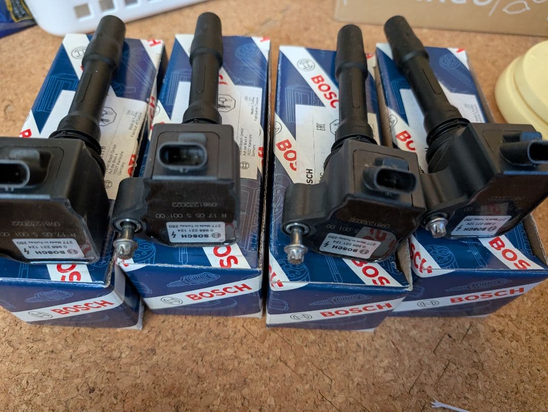 t*4様  MINI bosch イグニッションコイル　プラグセット