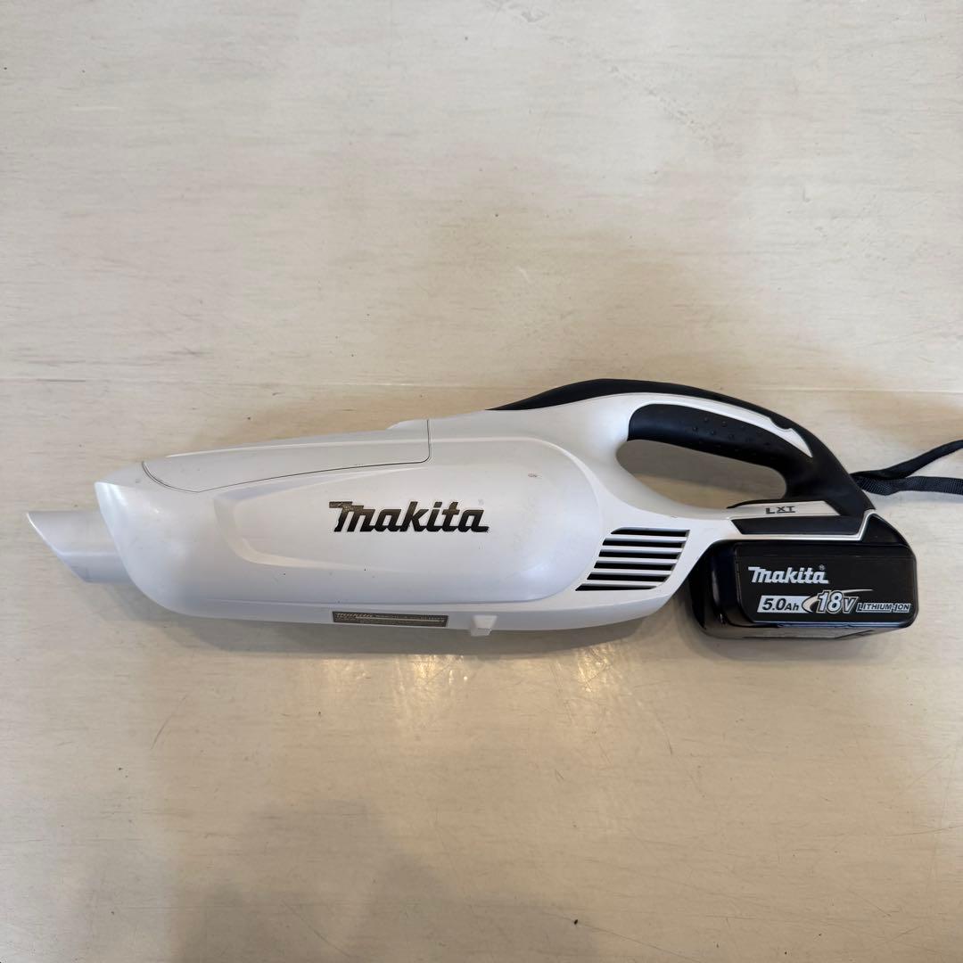 makita 充電式クリーナー CL182FD 18Vバッテリー付き