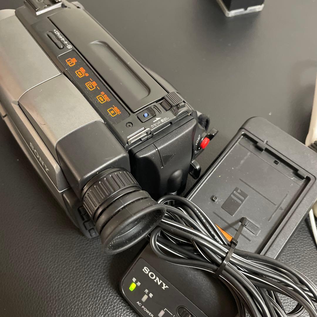 Sony ccd-trv20 8mm ビデオカメラ　trv20 Video8