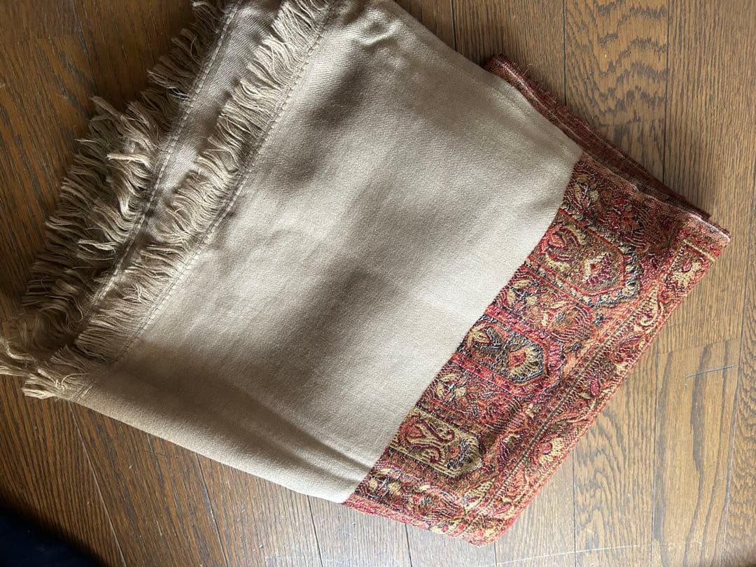 YANTOR ヤントル ジャガード織り ペイズリー 大判ストール マフラー