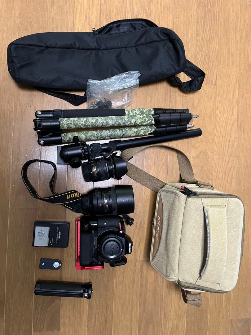 デジタル一眼レフカメラ　付属多数