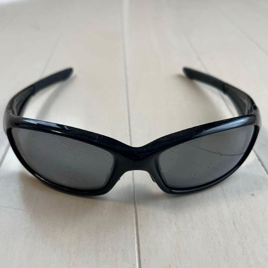 オークリーサングラス マットブラック STRAIGHT