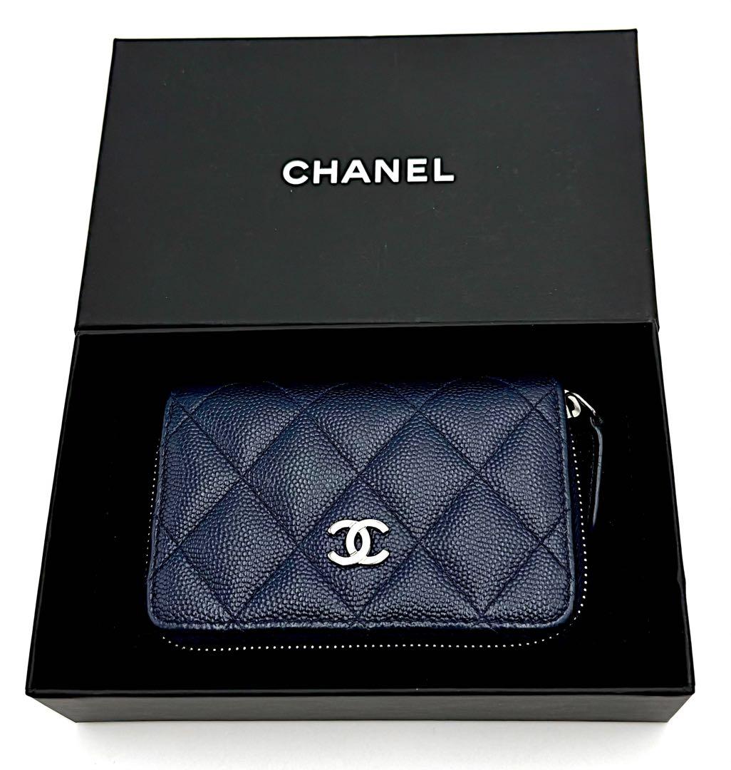 シャネル クラシック ジップ パースキャビアスキン ネイビー