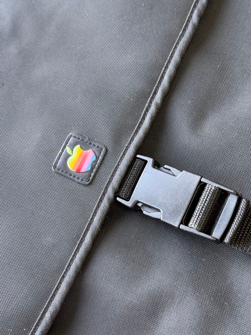 新品同様。奇跡のビンテージAppleバッグ 黒