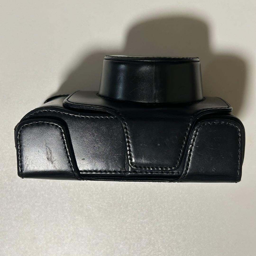 【美品】FUJIFILM X100F ブラック 専用レザーケース付き