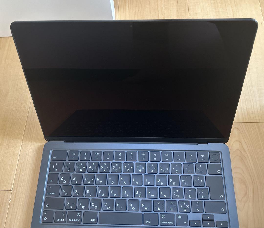【美品・動作良好】MacBook Air M2 2022 ミッドナイト