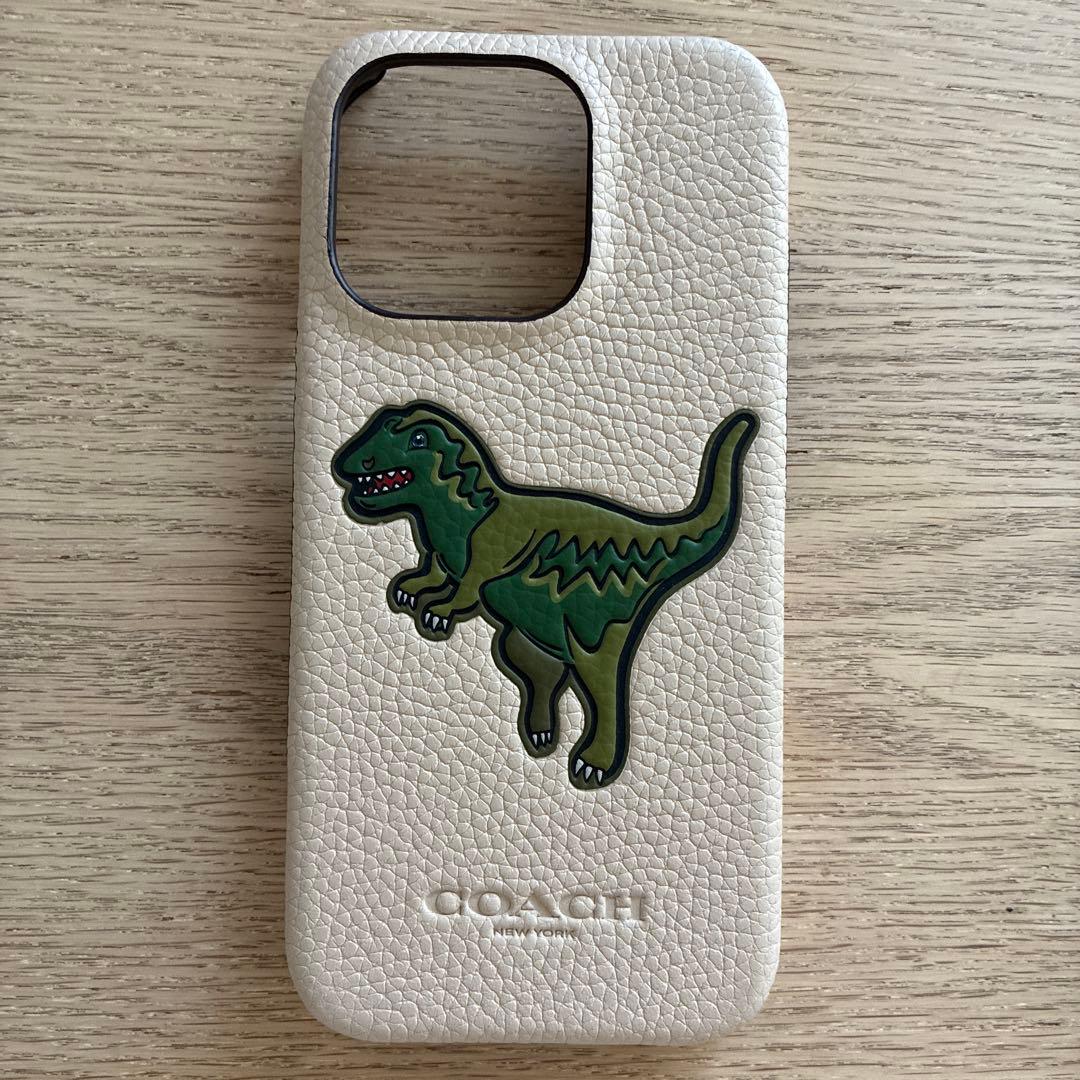 COACH 恐竜デザイン iPhone 2024 Pro ケース　セット