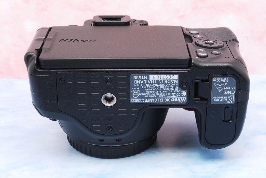 Nikon ニコン D5600★一眼レフカメラ★Wi-Fi★AF-Pレンズ
