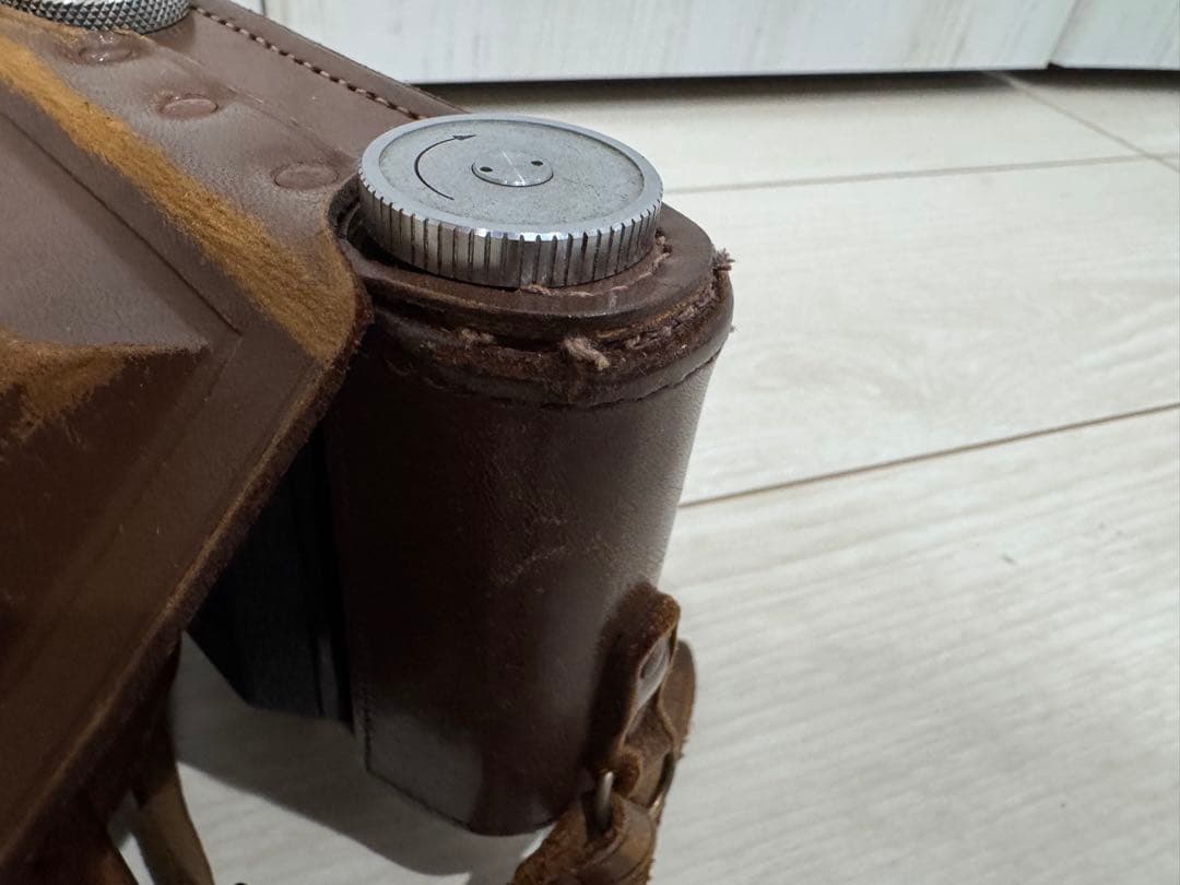 konica コニカ 小西六 Pearl II 革ケース付き