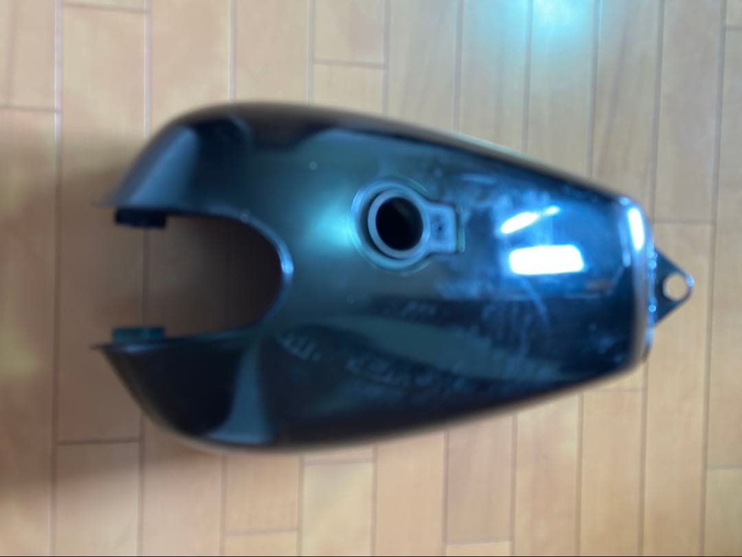 sr400用　2型純正タンク