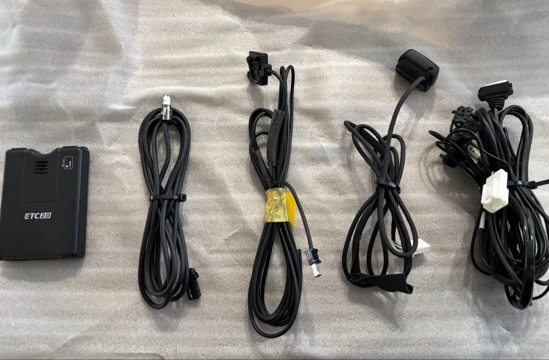 トヨタ純正ナビ連動ETC2.0車載器 光ビーコン連動 (非ビルトイン)