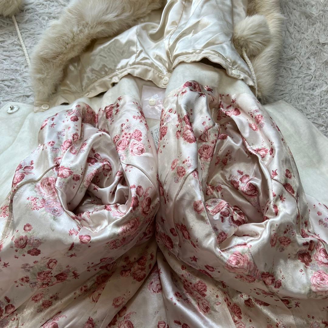 未使用品 LIZ LISA ラビットファー フードコート Aライン 裏地花柄