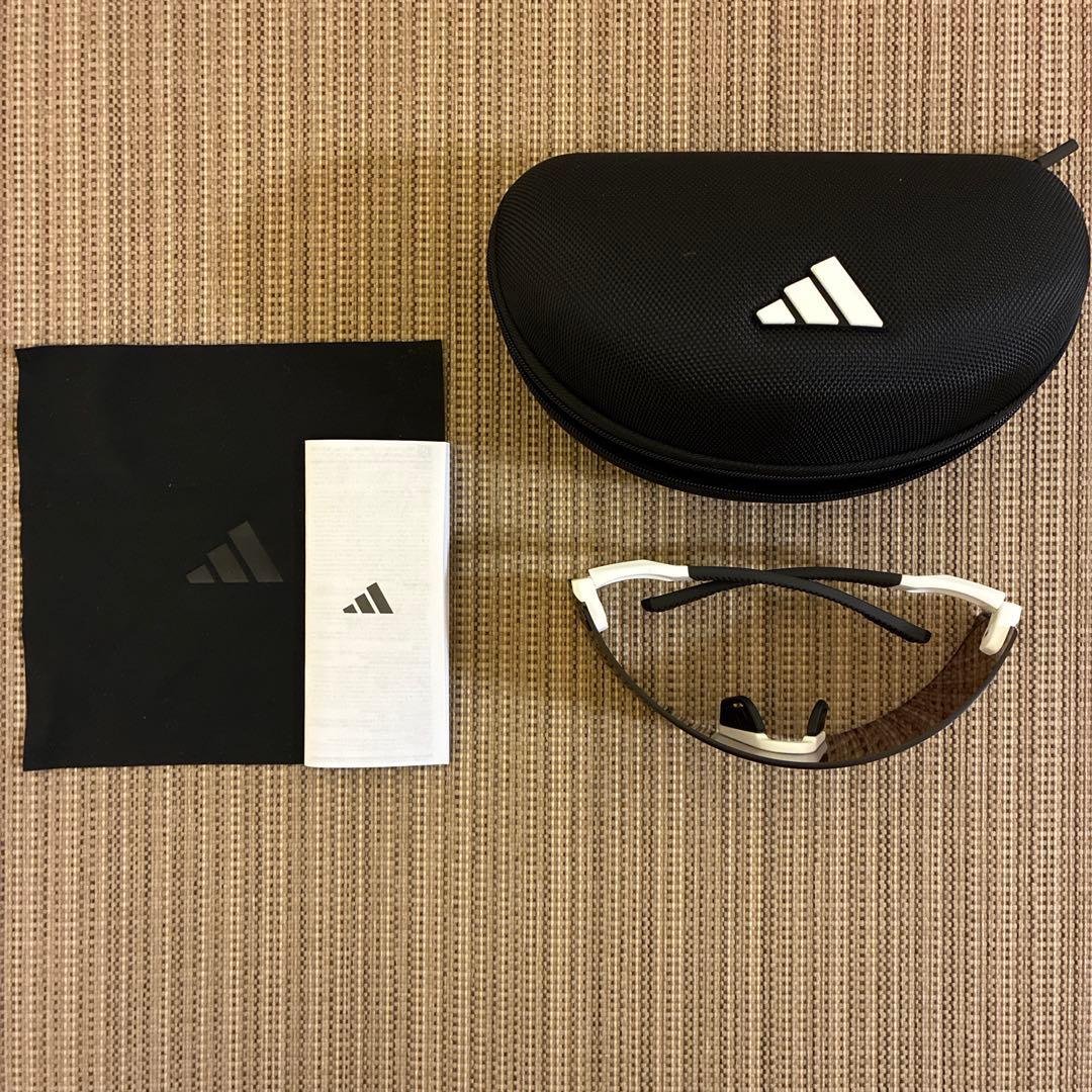 adidas DUNAMIS サングラス　青山学院大学黒田朝日カラー