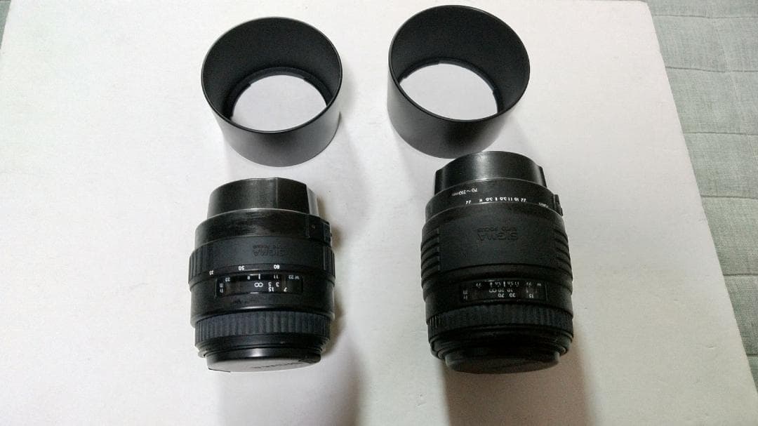 Canon EOS 1000QD、ズームレンズ 2点、バッグのセット