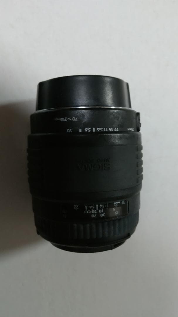 Canon EOS 1000QD、ズームレンズ 2点、バッグのセット