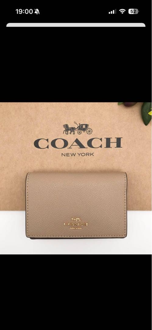 COACH 新品　レザー名刺入れ ベージュ