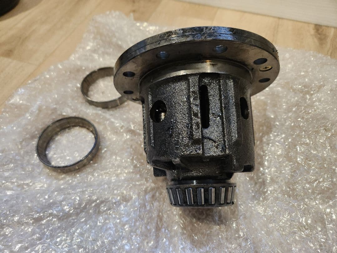 t*8様 ロードスター　トルセンLSD　デフ　NB8C 　NA8C