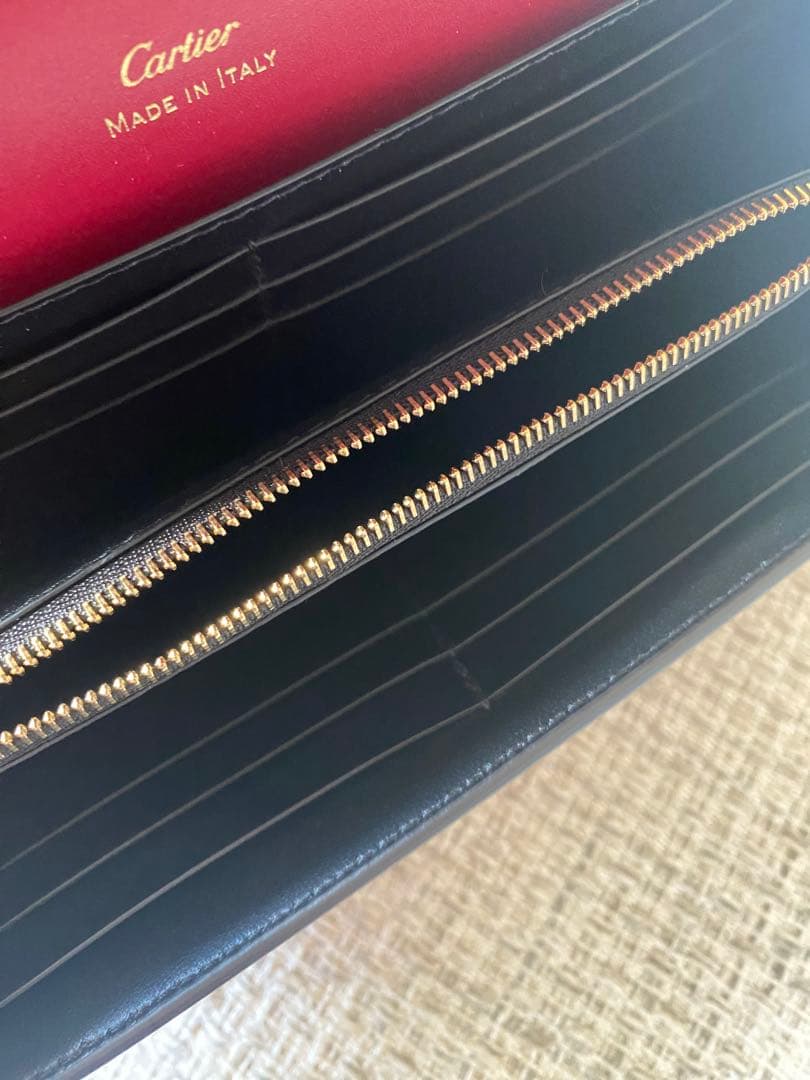 【新品】カルティエ　長財布　赤　C de Cartier ウォレット 24SS