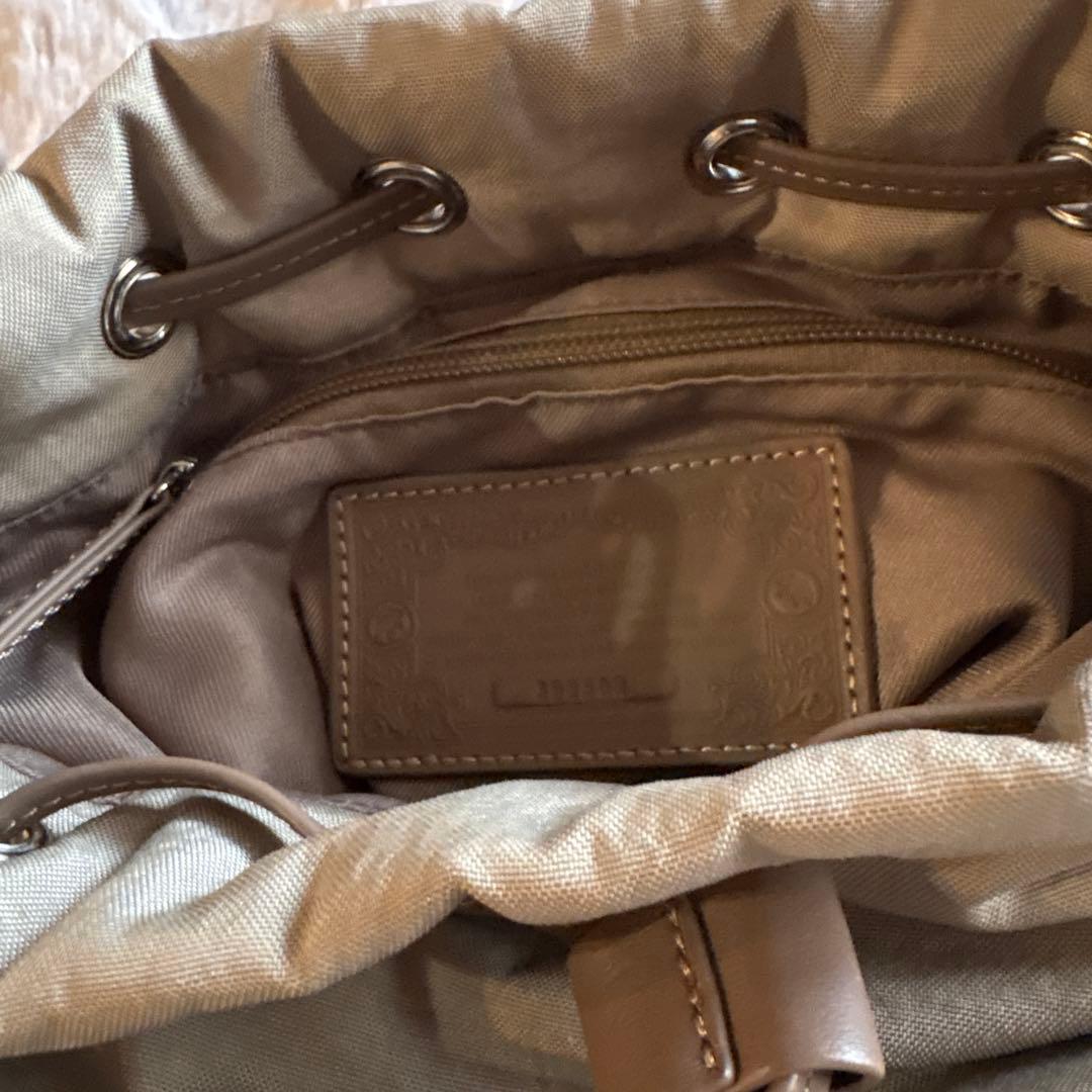 ハンティングワールド　巾着型ショルダーバッグ