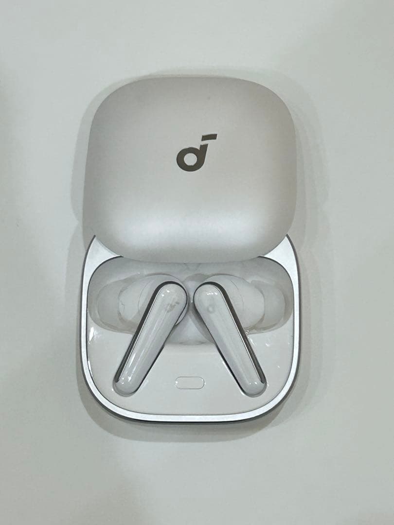 【美品、即発送】Soundcore Liberty5【パールホワイト】